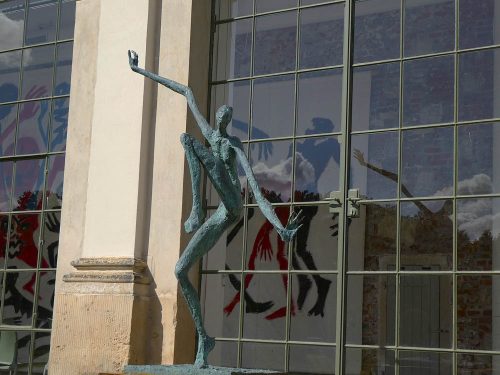 Skulpturen im Dialog | Hoch hinaus